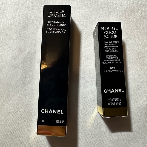 Chanel On The Go Moisture Gift Set - Picture 9 of 12